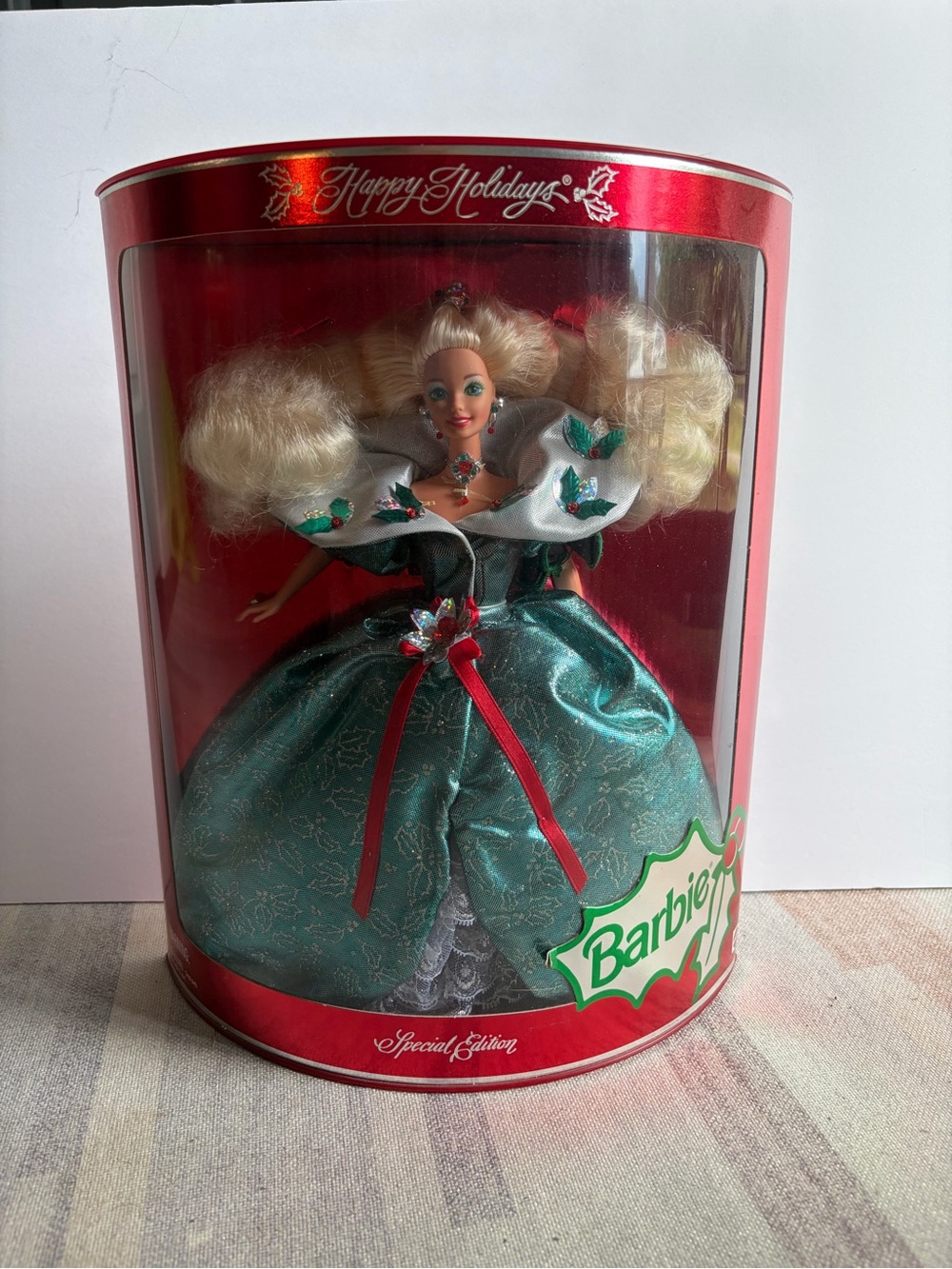 Vintage 1995 happy holiday Barbie. Never opened.